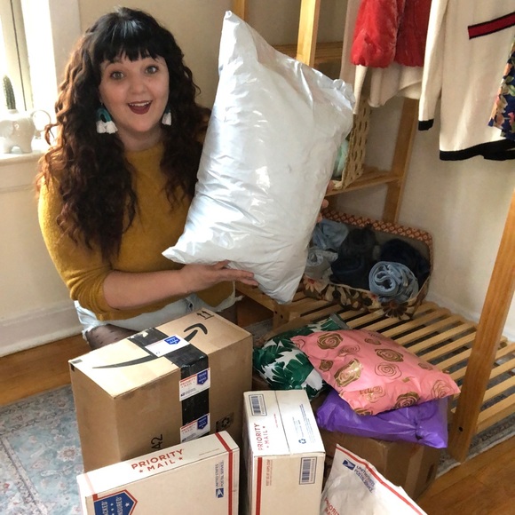 Like to bookmark my closet - Picture 2 of 6